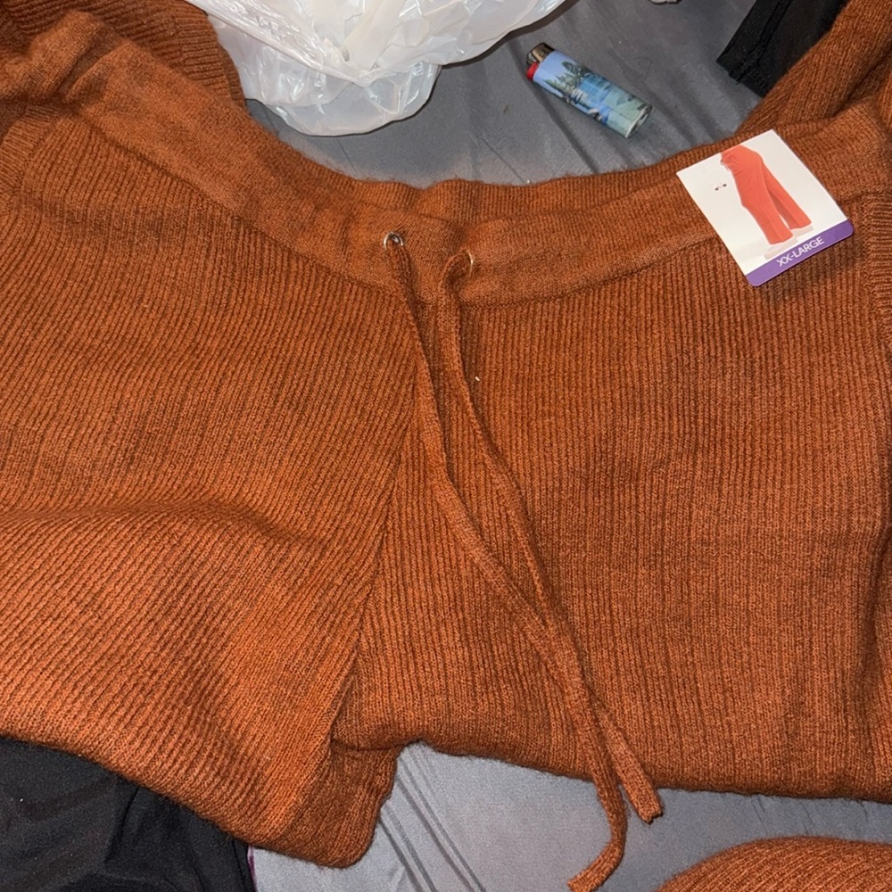 NWT